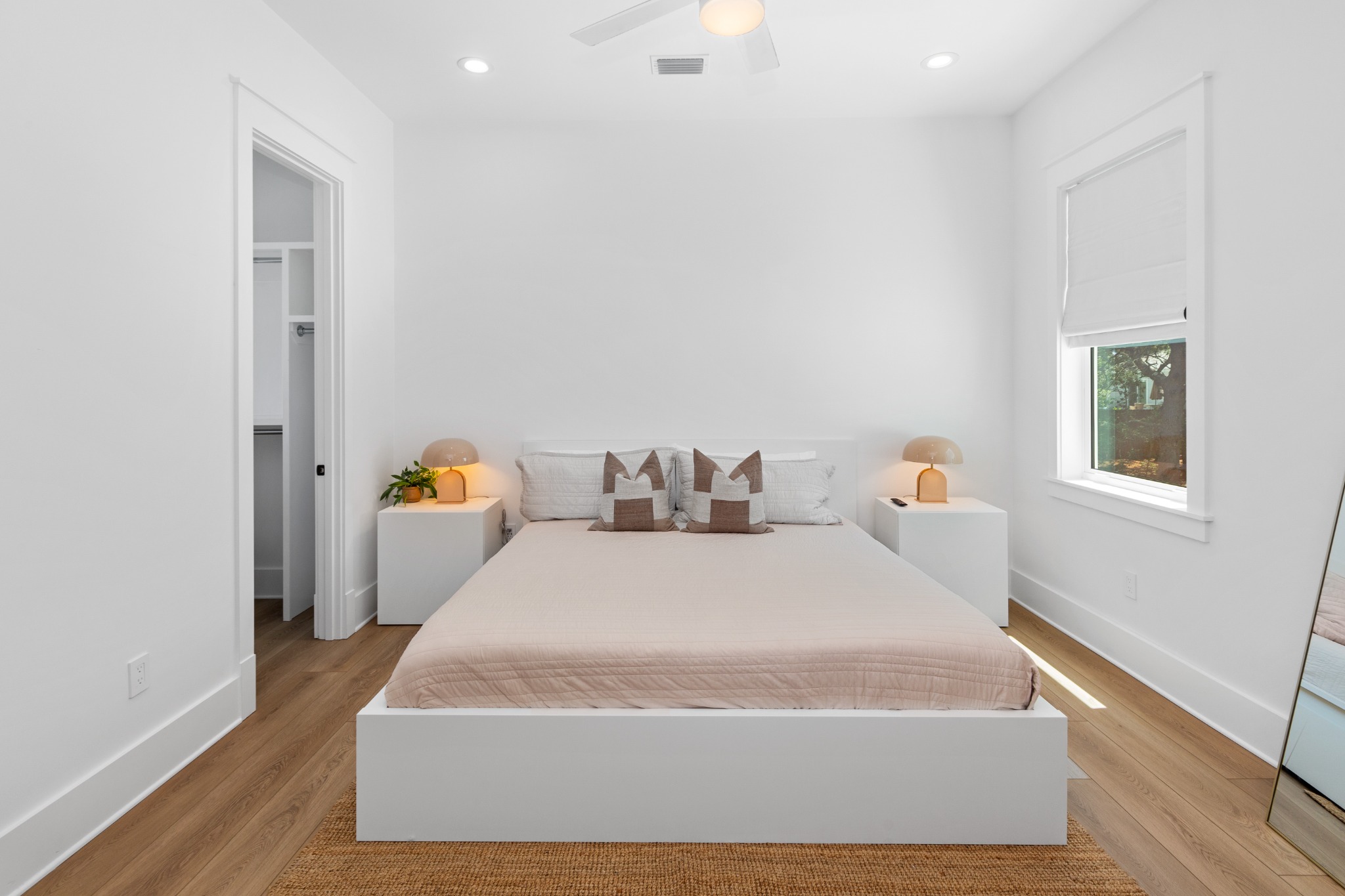 Bedroom with king bed and soft linens