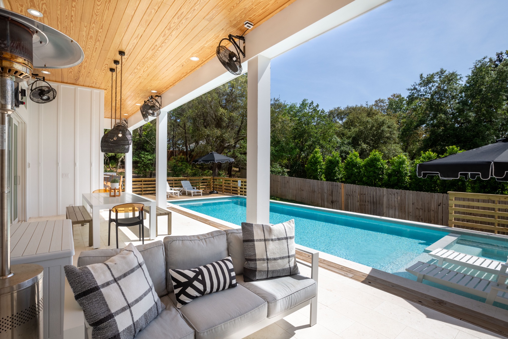 Pool deck and lanai from the side